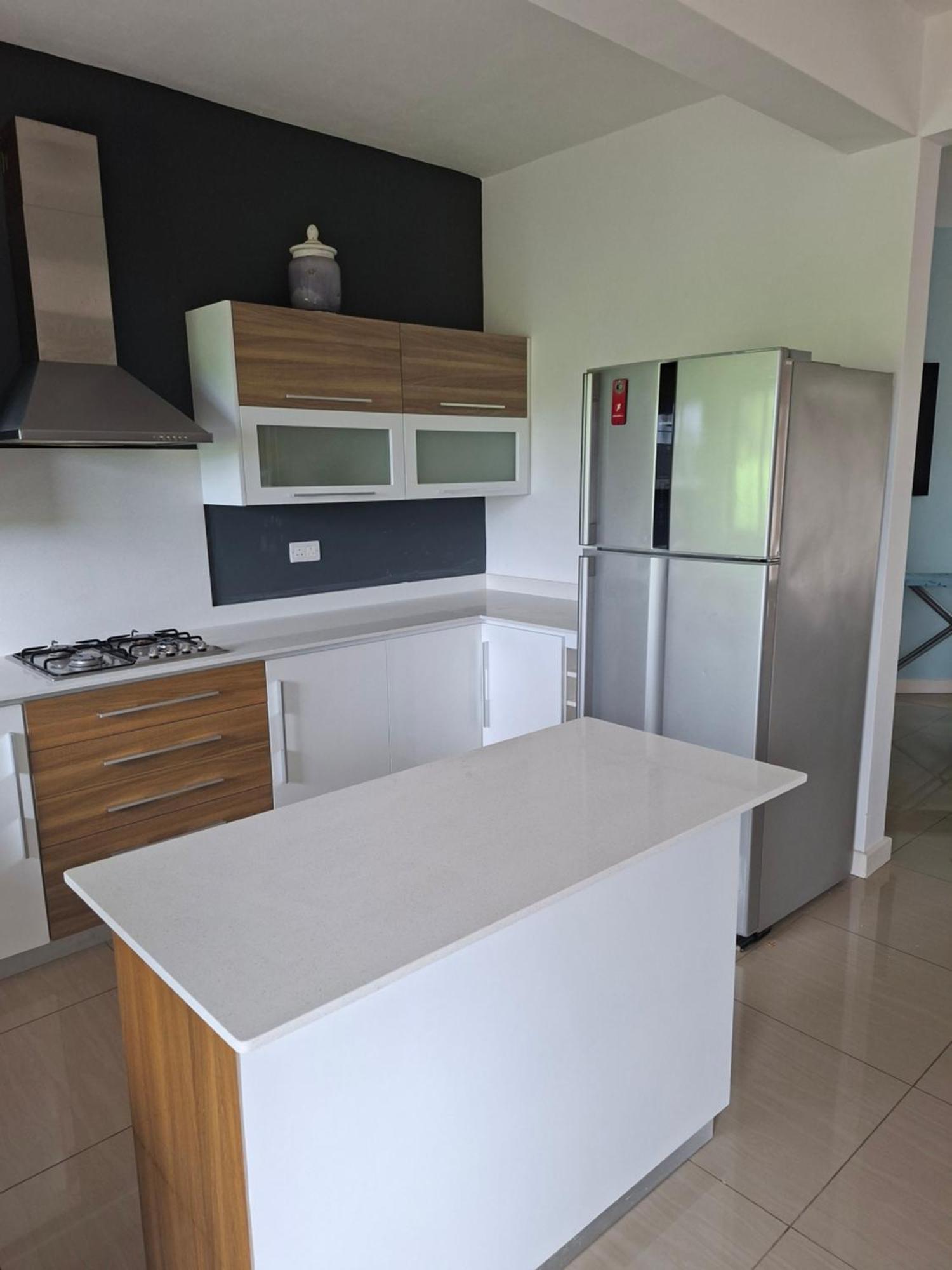 Villazur Flic en Flac Номер фото